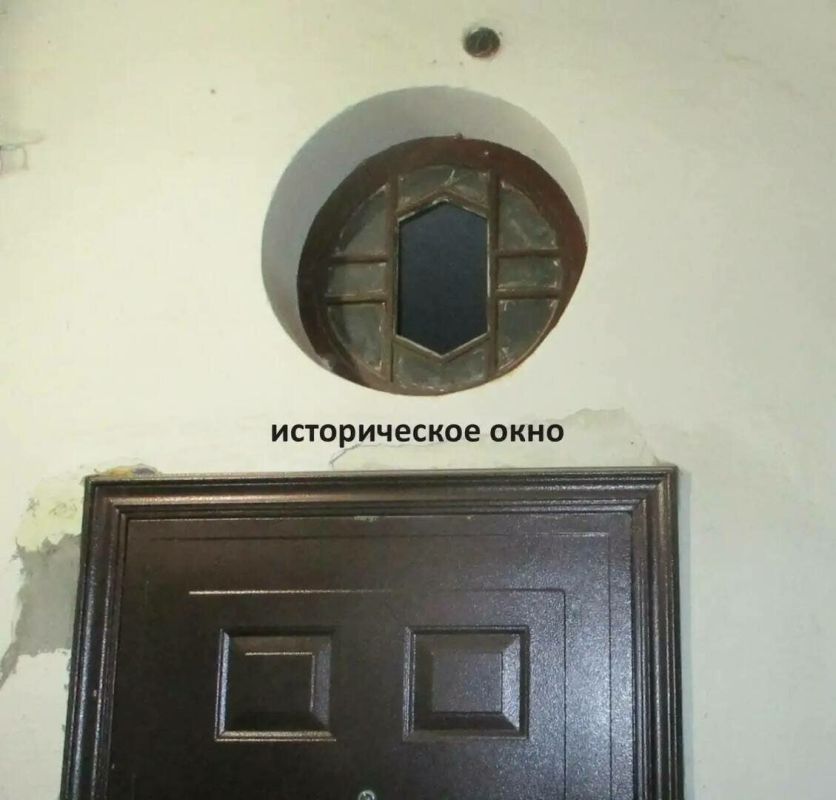 На Тельмана заканчивают ремонт здания из комплекса бывшей Новой Трагхаймской кирхи На Тельмана заканчивают ремонт здания из комплекса бывшей Новой Трагхаймской кирхи