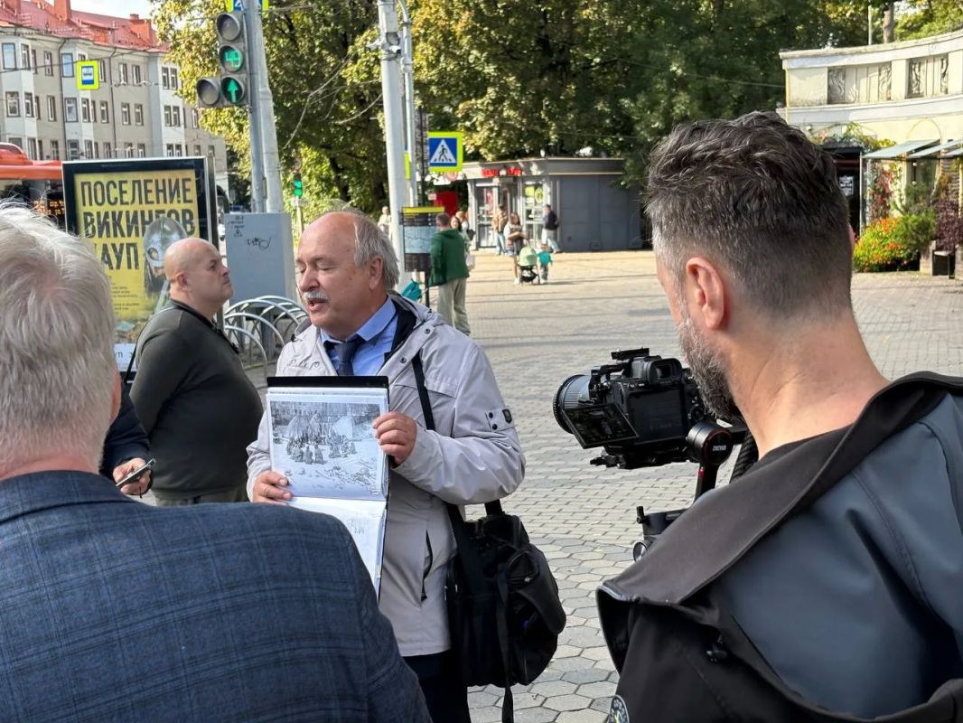 В Калининградскую область съехались журналисты из разных стран, чтобы принять участие в международном пресс-туре «По местам Памяти и Славы» В Калининградскую область съехались журналисты из разных стран, чтобы принять участие в международном пресс-туре «По местам Памяти и Славы»