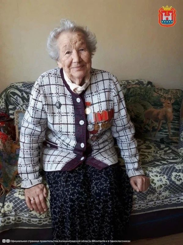 Сегодня 99-летие отмечает труженица тыла Анна Николаевна Кузнецова Сегодня 99-летие отмечает труженица тыла Анна Николаевна Кузнецова