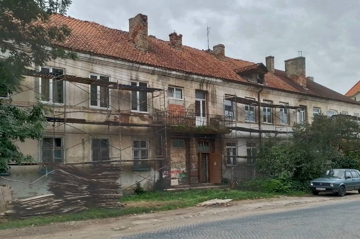 В Железнодорожном приступили к ремонту дома рядом со старинным зданием почтамта В Железнодорожном приступили к ремонту дома рядом со старинным зданием почтамта