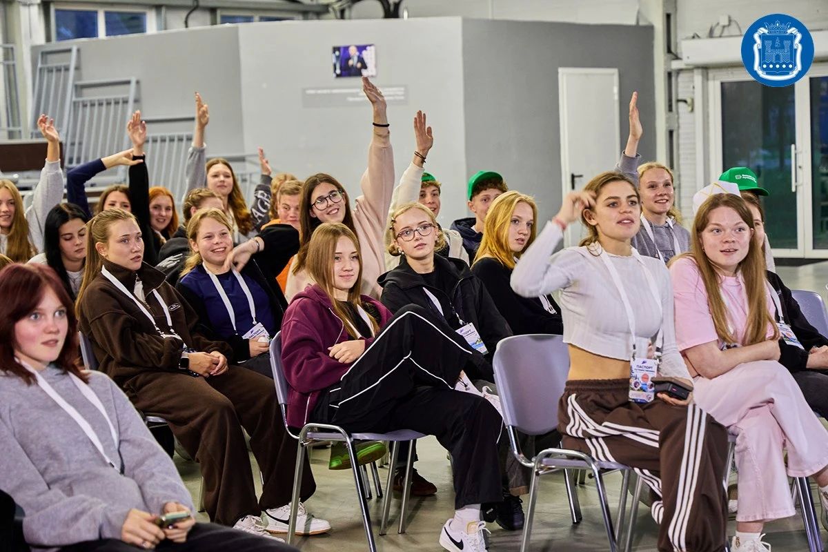 В центре «Жемчужина» Нестеровского округа прошёл туристический слёт «Больше, чем путешествие» В центре «Жемчужина» Нестеровского округа прошёл туристический слёт «Больше, чем путешествие»