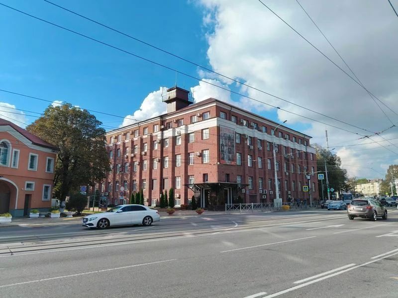 В Новой Деревне 16-летний случайно выстрелил в глаз 14-летней подруге