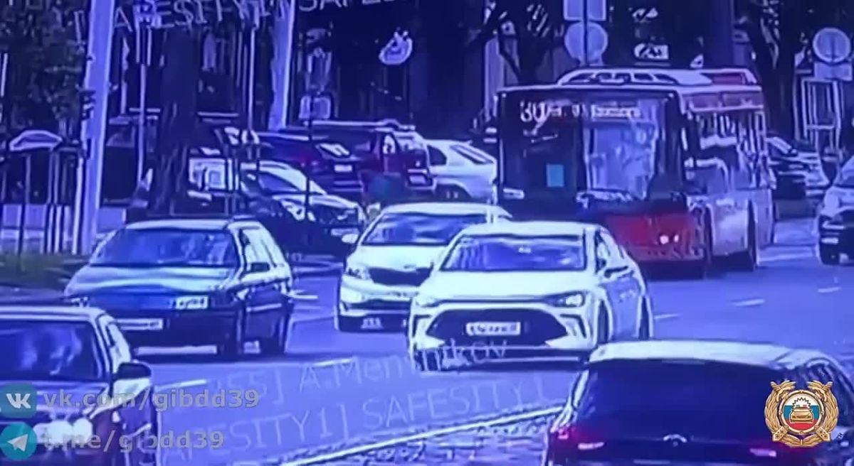 В Калининграде ищут сбитого автобусом велосипедиста
