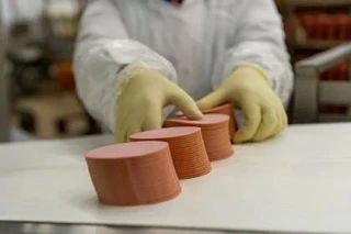 Из Калининградской области в регионы отправили более 2,2 тысячи тонн колбасных изделий