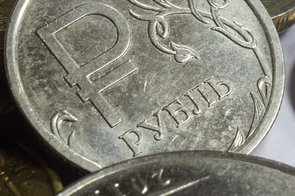 В России планируют увеличить МРОТ до 28,9 тысячи рублей