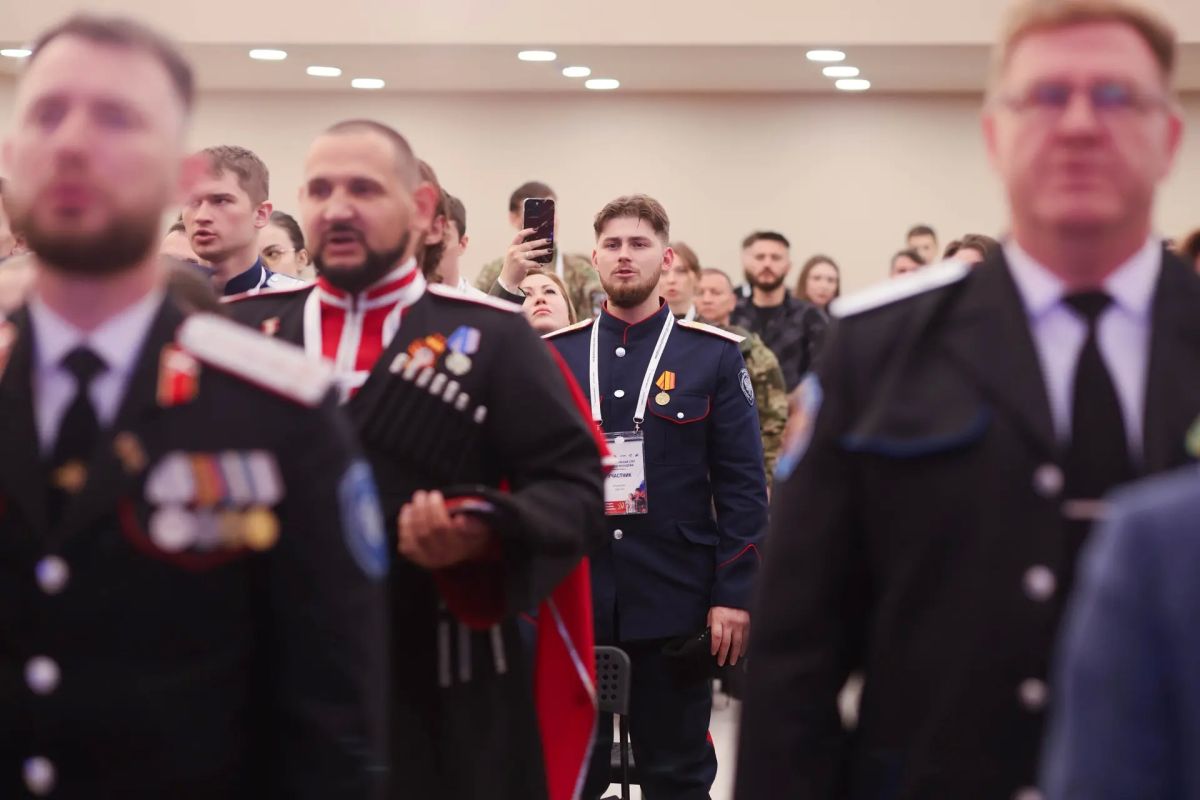 Более 150 казаков и казачек со всей страны встретились в Липецкой области Более 150 казаков и казачек со всей страны встретились в Липецкой области