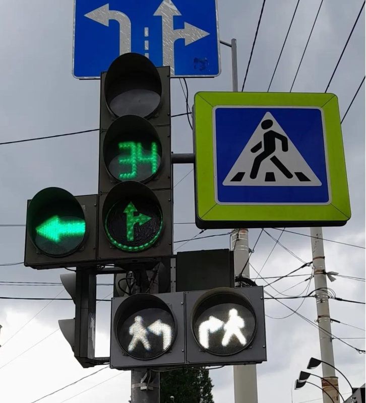 Внимание, водители и пешеходы! На ул. Горького изменились настройки светофоров!