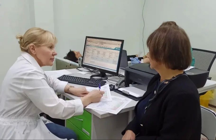 Более ста жителей региона прошли экспресс-диагностику здоровья в Международный день пожилых людей