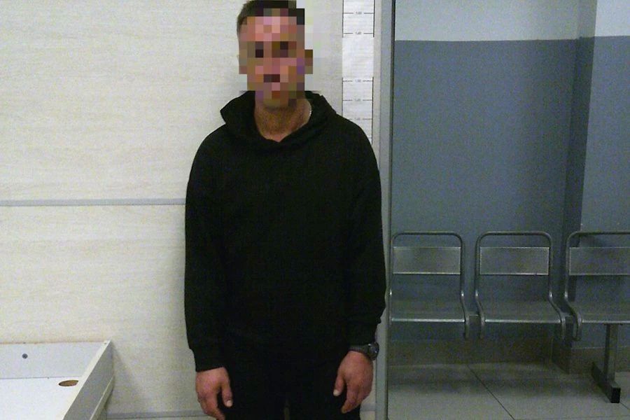 На рейсе Москва — Калининград сразу двое пассажиров устроили скандал На рейсе Москва — Калининград сразу двое пассажиров устроили скандал