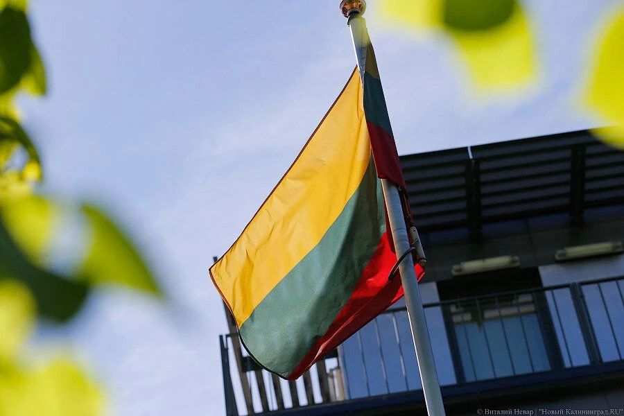 Сейм Литвы не поддержал сокращение транзита россиян в Калининград до 6 часов