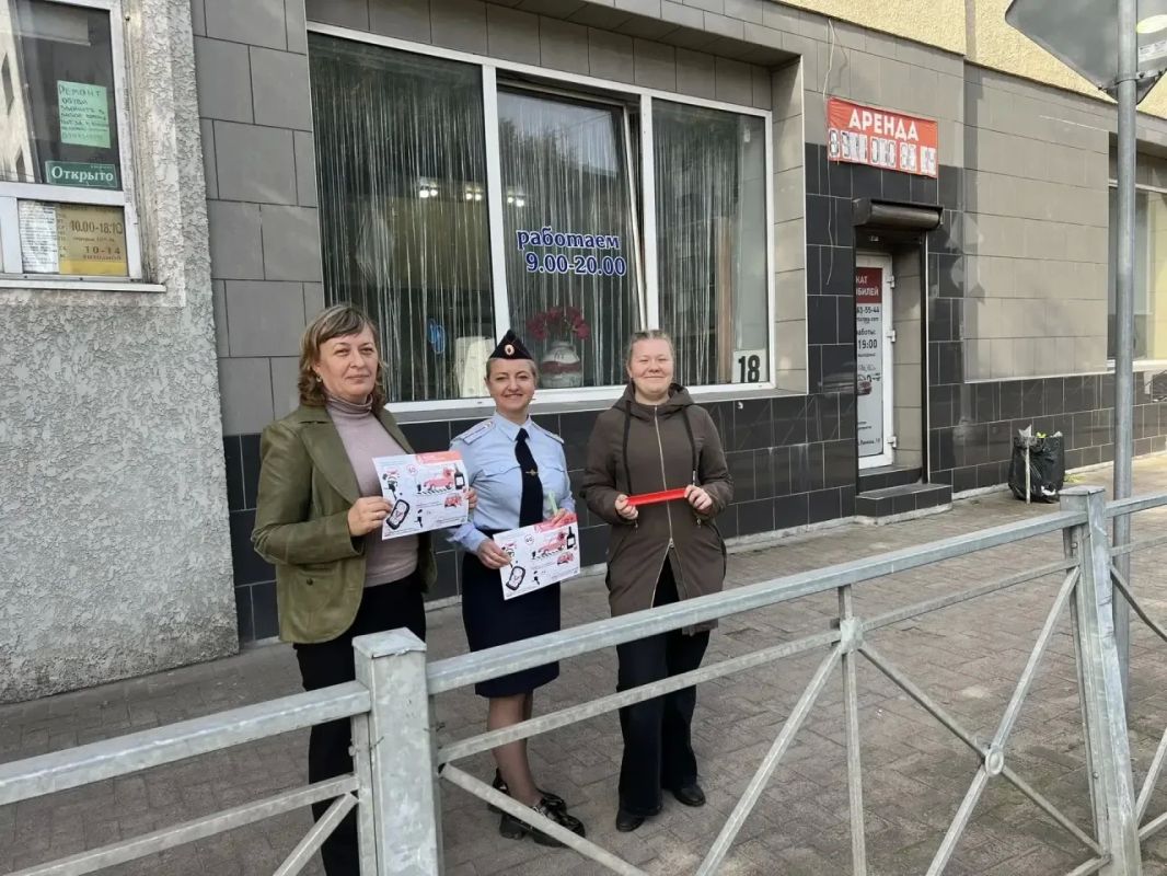 «Пешеход» на страже безопасности: диалог с водителями и пешеходами! «Пешеход» на страже безопасности: диалог с водителями и пешеходами!
