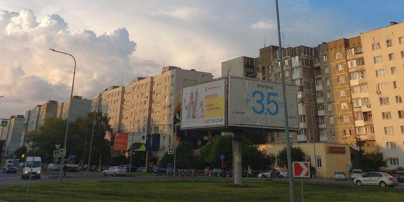 У наглого должника из Калининграда нашли 3 автомобиля