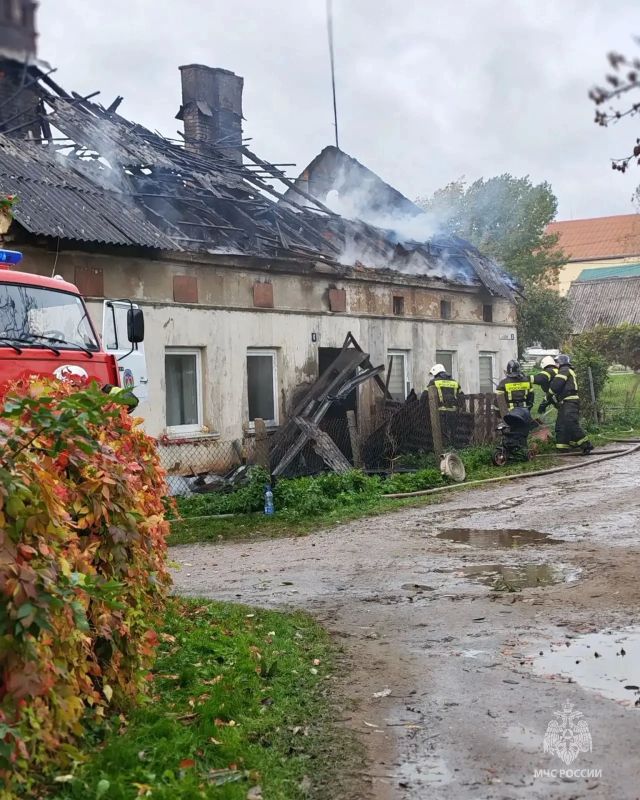 В Нестеровском муниципальном округе огнеборцы МЧС России ликвидировали пожар в многоквартирном доме В Нестеровском муниципальном округе огнеборцы МЧС России ликвидировали пожар в многоквартирном доме