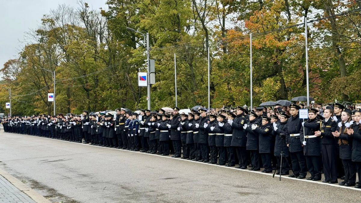 В Калининградской области 212 юных кадет Следственного комитета принесли торжественную клятву В Калининградской области 212 юных кадет Следственного комитета принесли торжественную клятву