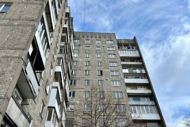 При демонтаже «падающей» высотки на Московском проспекте в Калининграде перенесут датчики наклона на соседний дом
