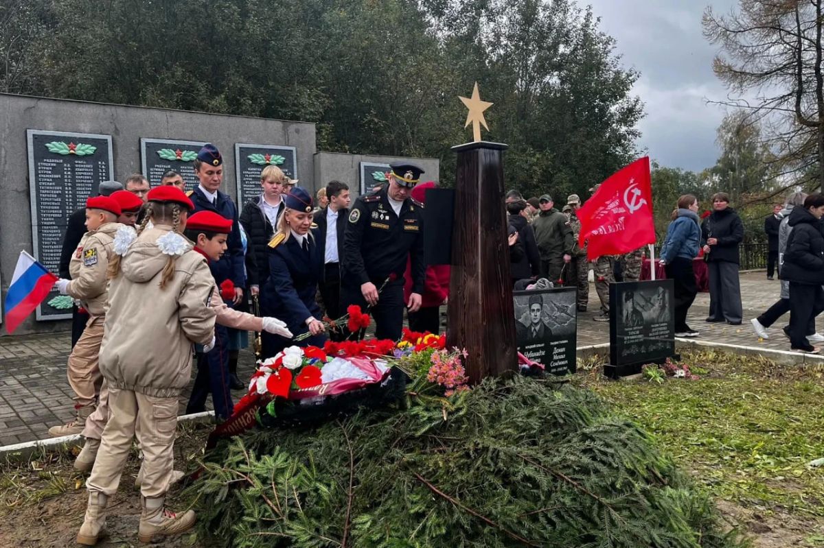 В посёлке Пятидорожное Багратионовского округа прошло перезахоронение советских воинов В посёлке Пятидорожное Багратионовского округа прошло перезахоронение советских воинов