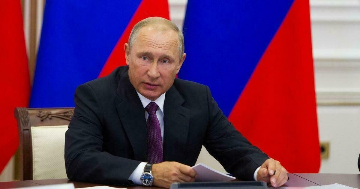 Путин поручил восстановить пострадавшие от терактов объекты в России