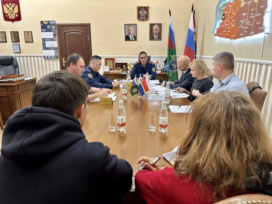 В следственном управлении СК России по Калининградской области состоялся совместный прием граждан из категории детей-сирот и детей, оставшихся без попечения родителей В следственном управлении СК России по Калининградской области состоялся совместный прием граждан из категории детей-сирот и детей, оставшихся без попечения родителей
