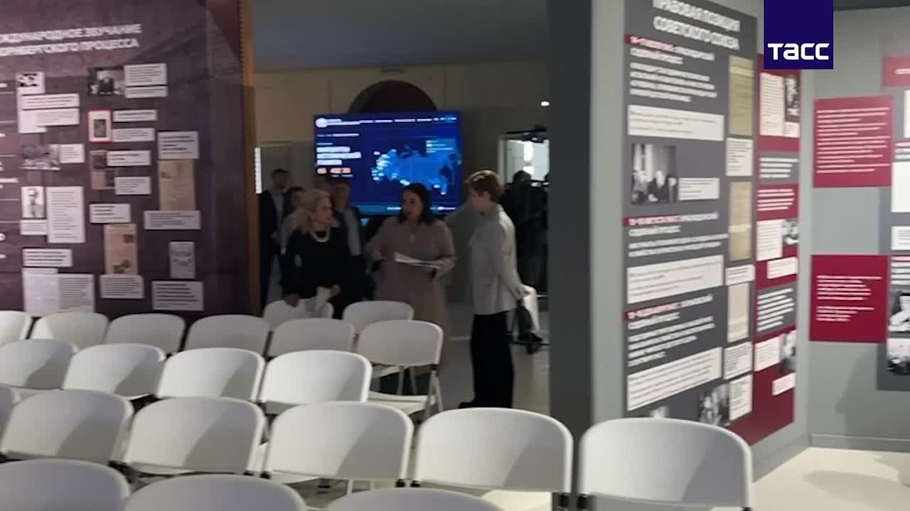 В Калининграде в Музее изобразительных искусств открылась выставка, посвященная Нюрнбергскому процессу, передает корреспондент ТАСС